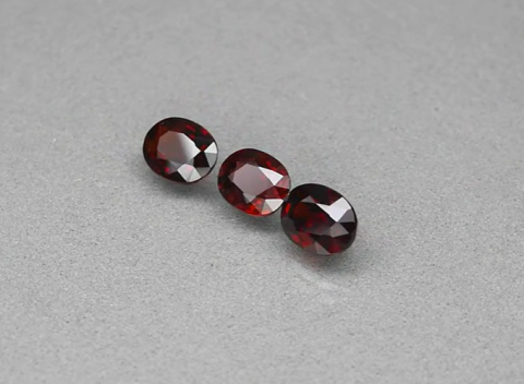 3pcs Lot 5.83ct t.w Oval Natural Orangish Red Garnet, Africa