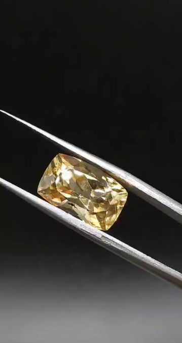 6.55ct 13.7x8.8mm Cushion Natural Citrine