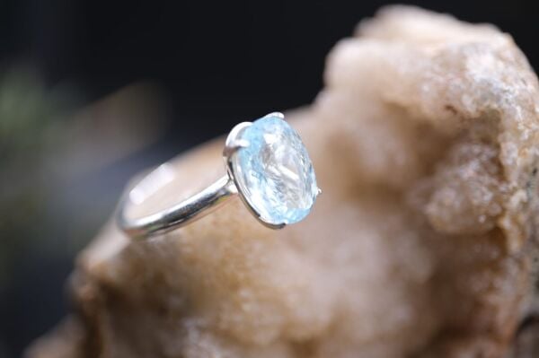 2.47ct 10x7.8mm Oval Natural Unheated Blue Akuamarin 925 Ayar Gümüş Yüzük