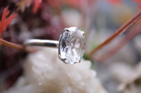 2.27ct 10.6x8mm Oval Natural Unheated Açık Pembe Morganit 925 Ayar Gümüş Yüzük