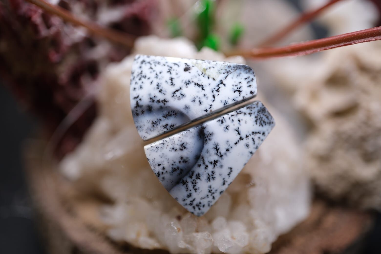 10.75ct 18.3x12.9mm Natural Dentric Agate Pair