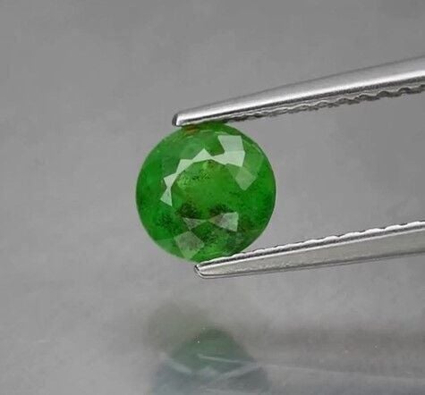 1.20ct 5.8x4.4mm Oval Natural Green Grossular Garnet, Tanzania