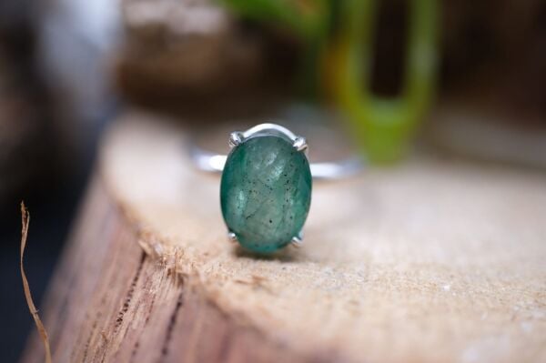 2.40ct 10.1x8mm Oval Natural Zümrüt 925 Ayar Gümüş Yüzük