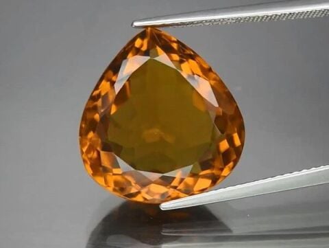 12.63ct 16.7x15.8mm VS Pear Natural Yellow Citrine, Brazil