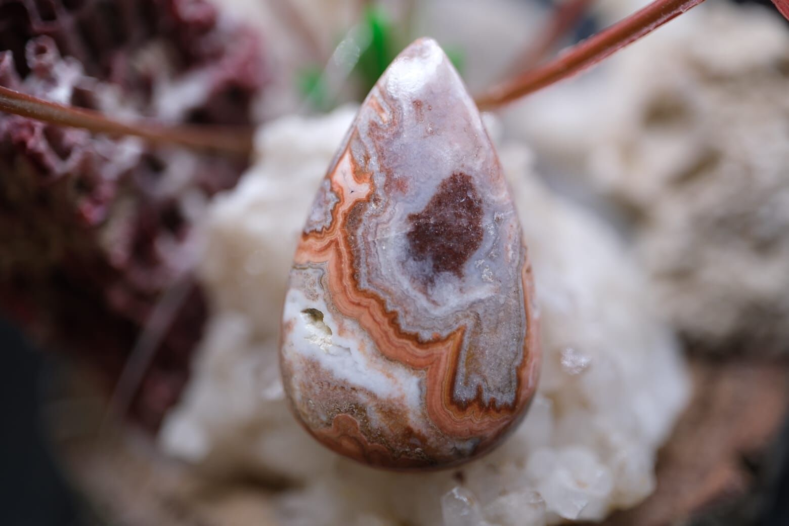 21.80ct 29.7x18.2mm Natural Crazy Lace Agat