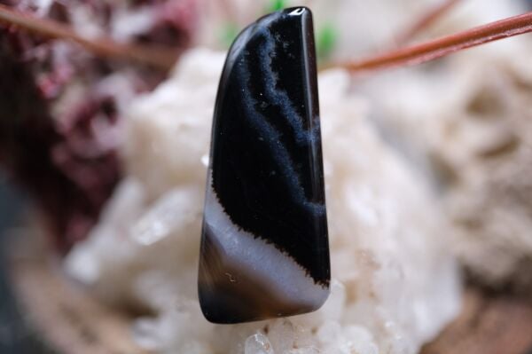 12.35ct 27.4x11.8mm Natural Banded Agate