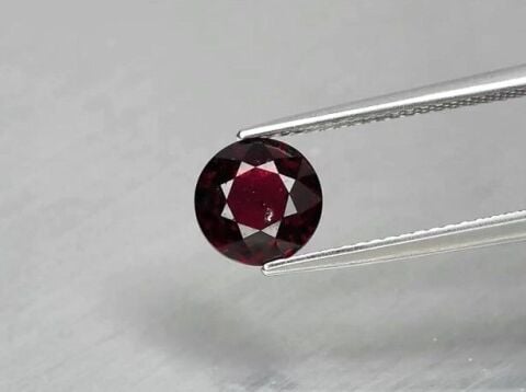 1.95ct 7.3mm Round Natural Deep Reddish Purple Rhodolite Garnet, Madagascar