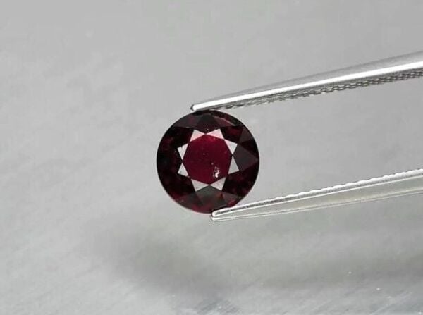 1.95ct 7.3mm Round Natural Deep Reddish Purple Rhodolite Garnet, Madagascar