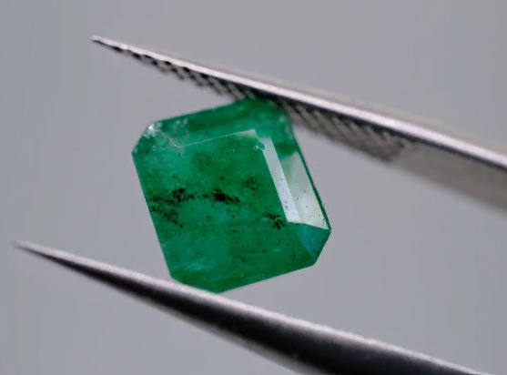 1.83ct 7.8x6.9mm Octagon Natural Emerald