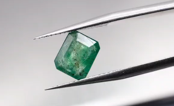 1.92ct 7.8x6.5mm Octagon Natural Emerald , Zambia