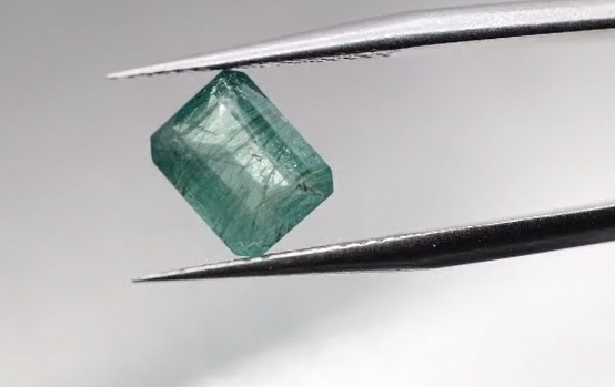 1.95ct 7.8x6.1mm Octagon Natural Emerald , Zambia