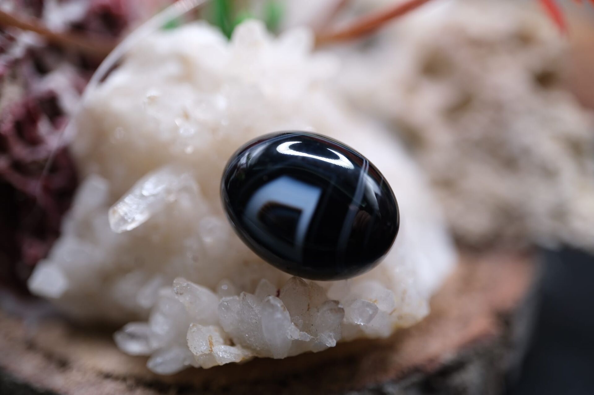 9.60ct 16x12.2mm Natural Banded Agate