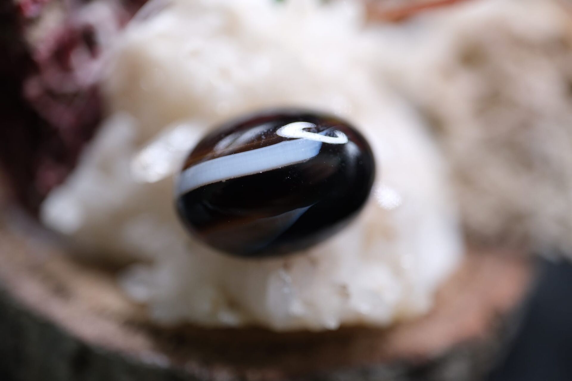 12.65ct 17.9x13mm Natural Banded Agate