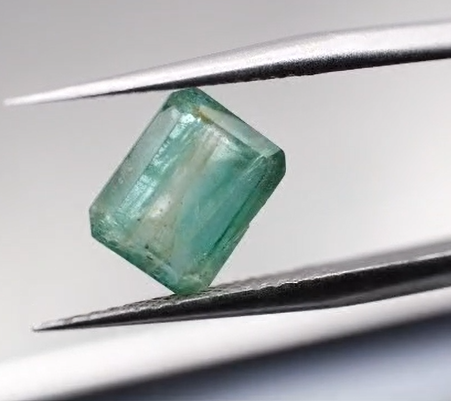 2.11ct 8.1x6.5mm Octagon Natural Emerald , Zambia