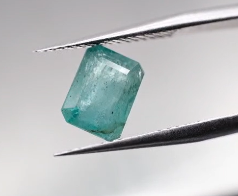 2.11ct 8.1x6.1mm Octagon Natural Emerald , Zambia