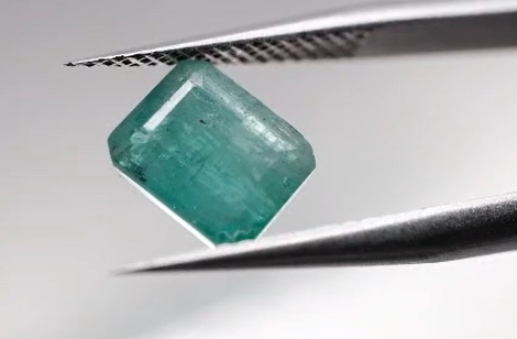 2.14ct 7.9x6.5mm Octagon Natural Emerald , Zambia