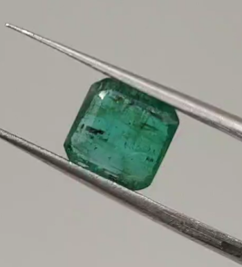 2.25ct 8x7.6mm Octagon Natural Emerald