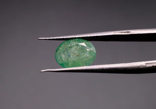 2.45ct  9.7x7.6mm Oval Natural Emerald Zambia