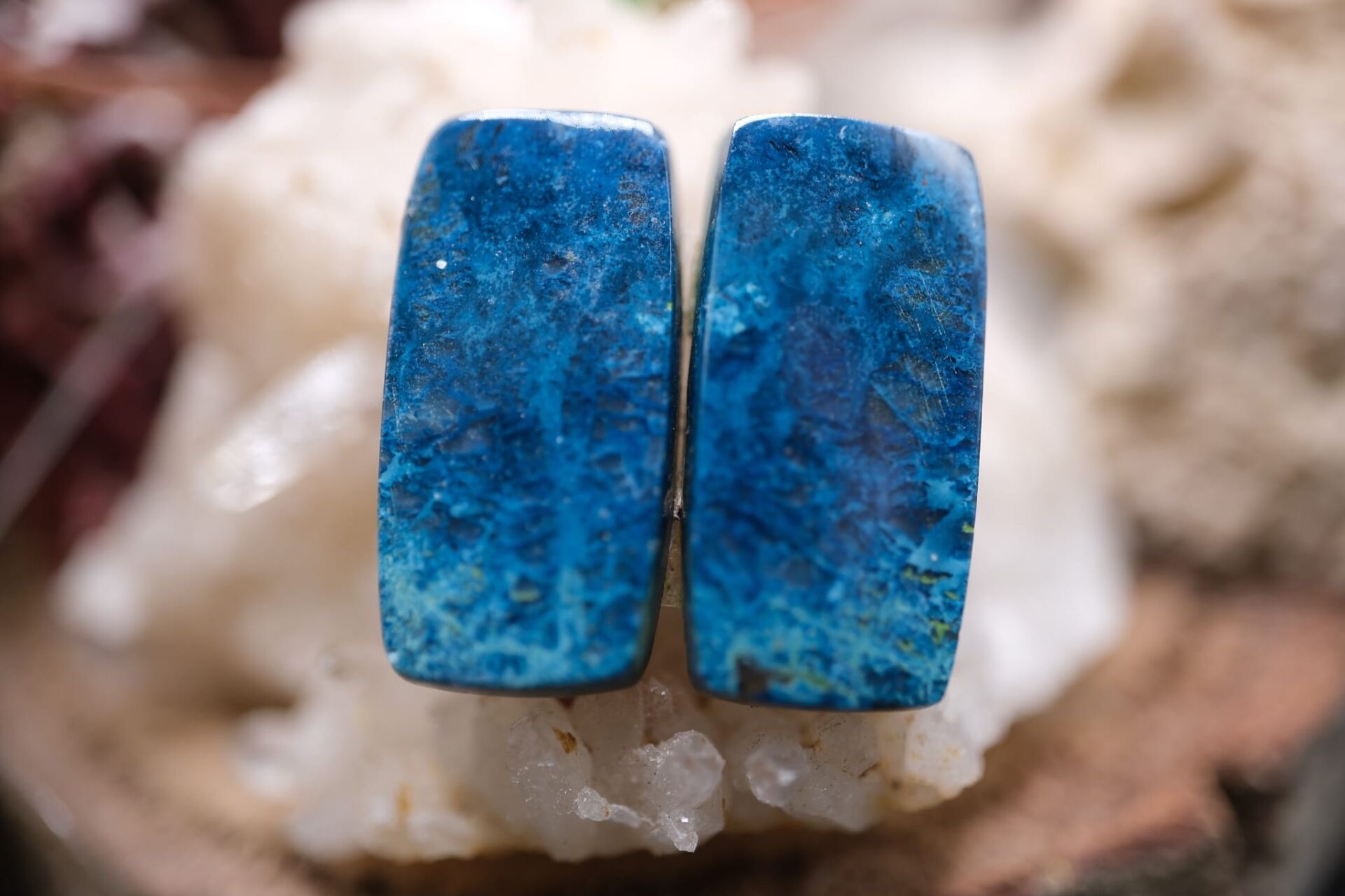 17.50ct 19.6x10mm Natural  Azurite Pair