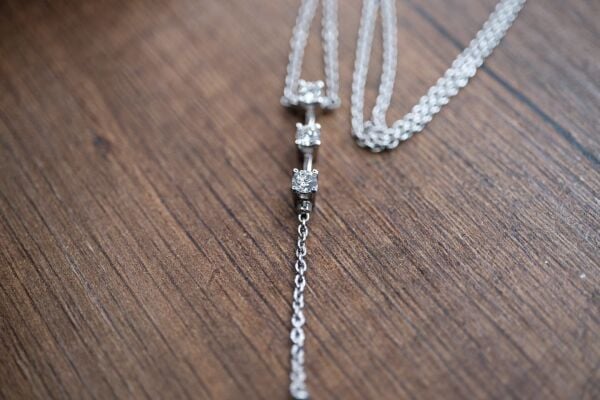 0.45ct G-VS Pırlanta 5 Gram 18 Ayar Beyaz Altın Kolye