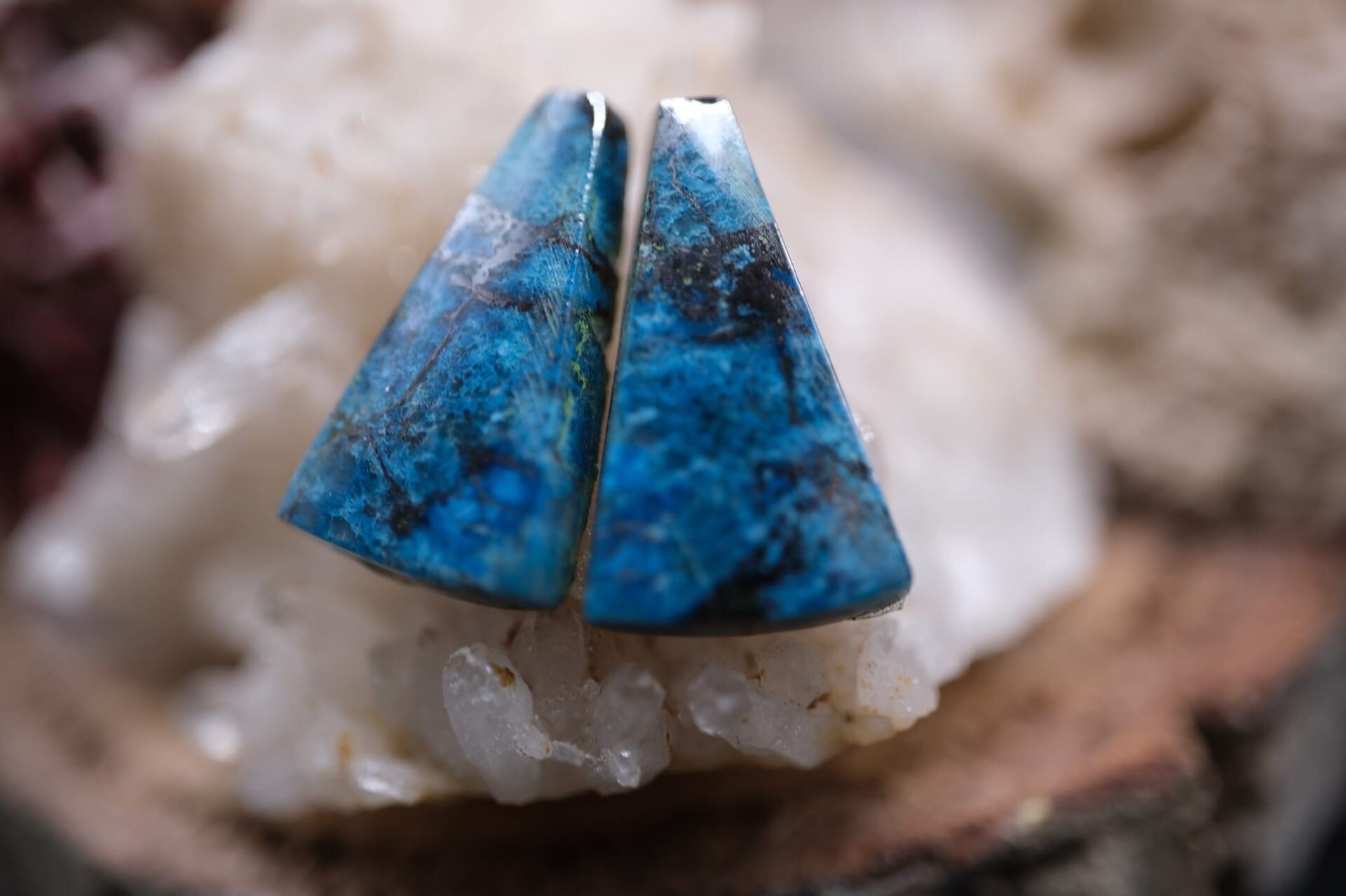 10.35ct 17.7x10.5mm Natural  Azurite Pair