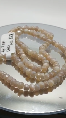 7.86 Gram 4mm Natural Ay Taşı Dizi