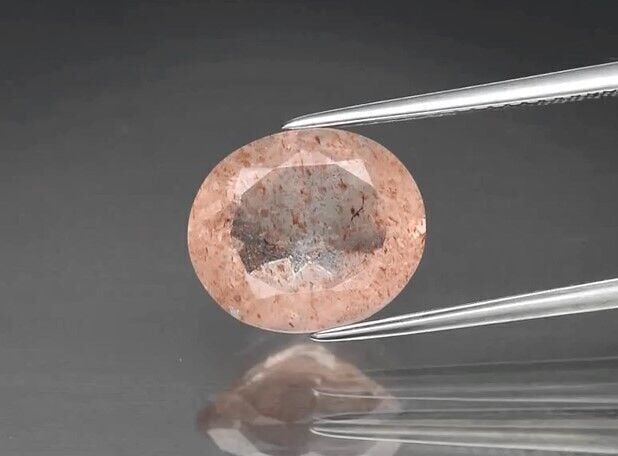 4.30ct 11.8x10mm Oval Natural Light Pink Strawberry Quartz, Africa