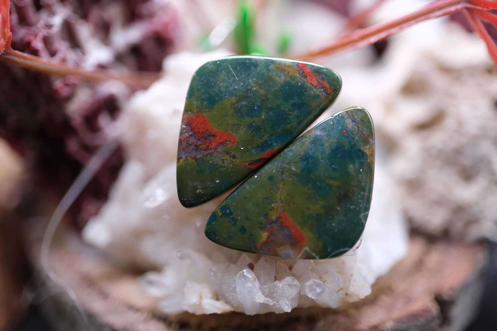 17.30ct 23.1x13.4mm Natural  Blood Stone Pair