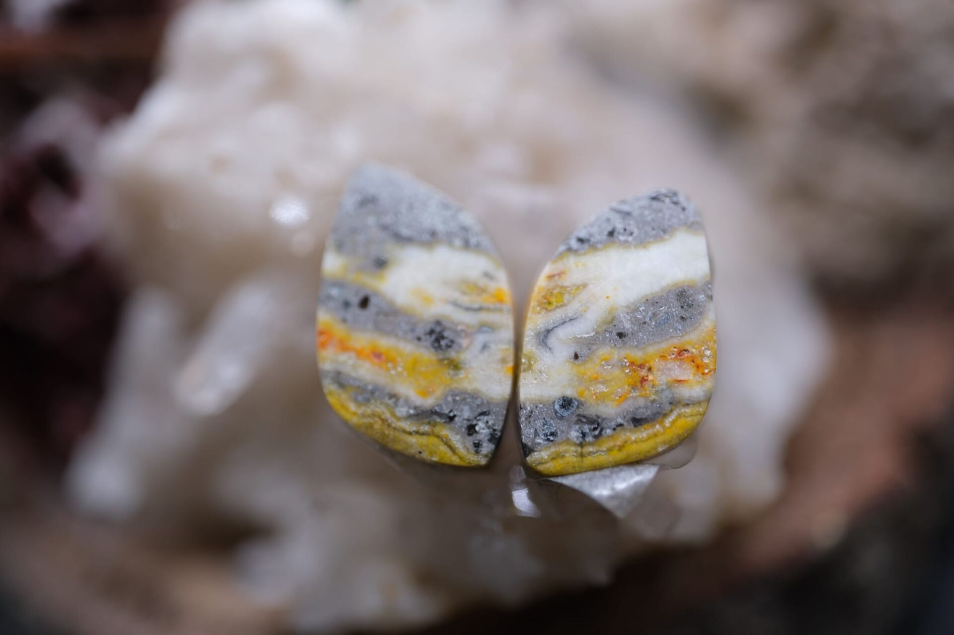 9.65ct 15x8.9mm Natural Bumble Bee Pair