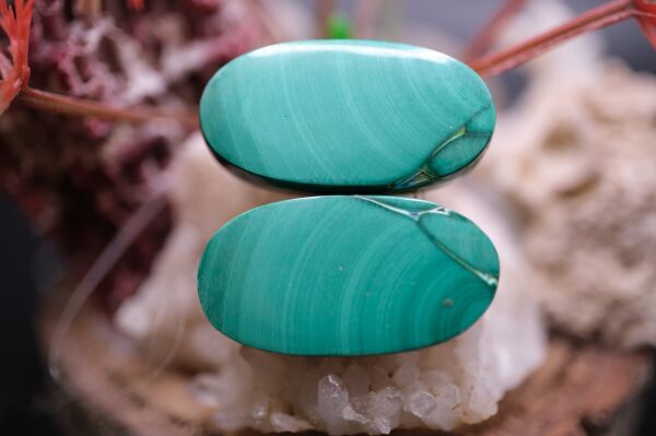 44.60ct 25.5x13.3mm Oval Natural Malachite Pair