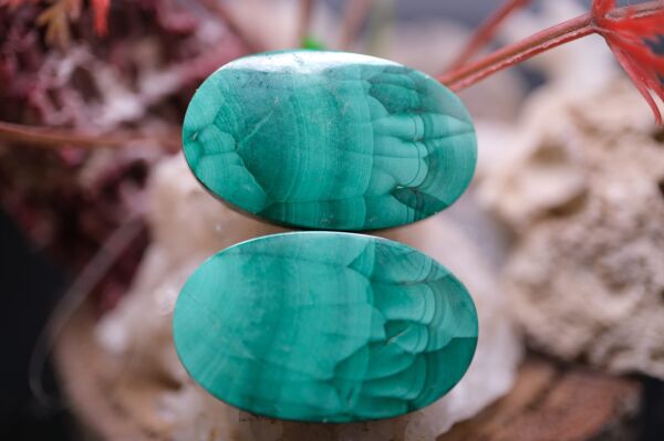 46.90ct 25.7x15.8mm Oval Natural Malachite Pair