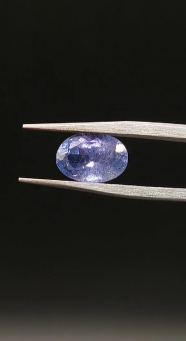 1.90ct 9.33x6.43mm Oval Natural Violet Blue Tanzanite. Tanzania