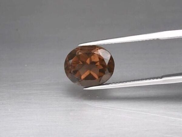 4.61ct 12x10mm Oval Natural Smoky Quartz, Brazil