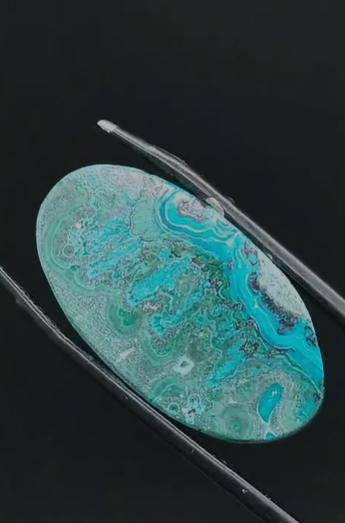 35.25ct 31.9x17.1mm Natural Chrysocolla & Malachite