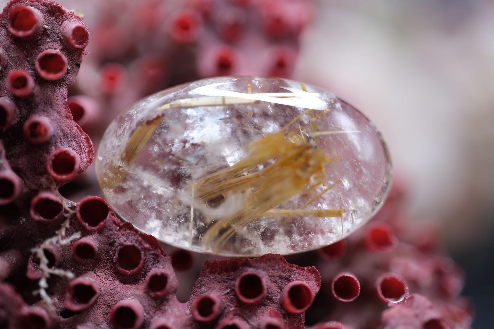 15.40ct 22.7x13.7mm Natural Golden Rutilated Quartz