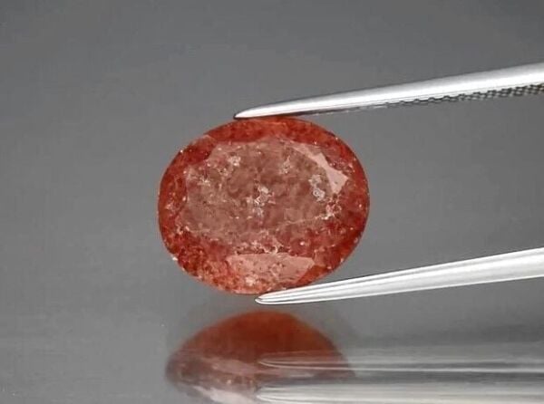 4.24ct 12x10mm Oval Natural Pink Strawberry Quartz, Africa