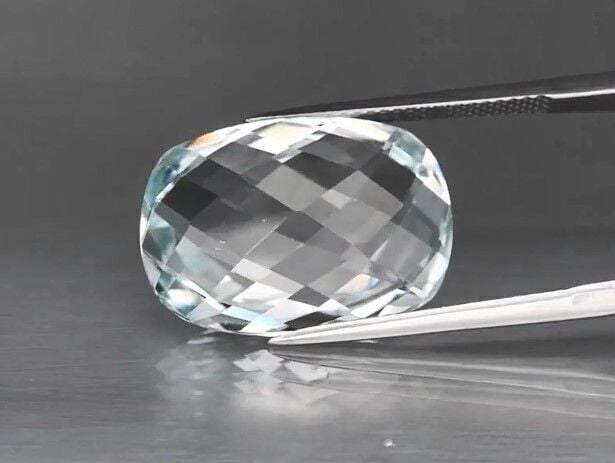 17.43ct 19.5x13.6mm VVS Cushion Natural Unheated Blue Topaz Brazil, Marvelous!