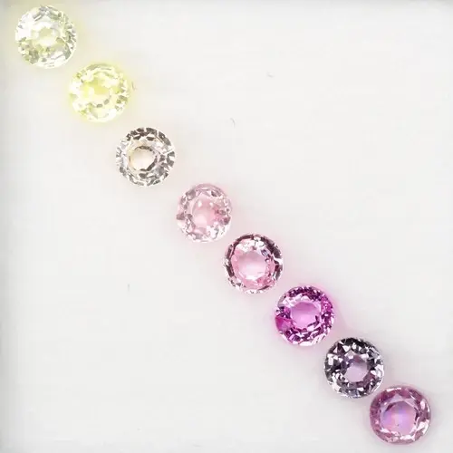 1.29ct 3.2mm 8pcs Lot  VS-IF Round Natural Multi Color Sapphire - Heated, Madagascar