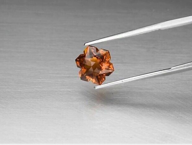 2.42ct 8.6x8.6mm VS Snowflake Natural Yellow Quartz, Brazil