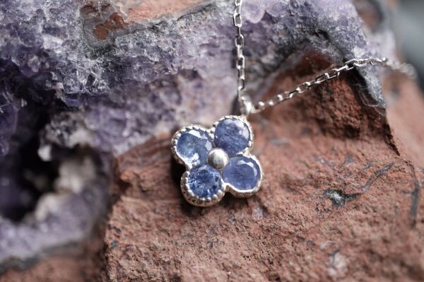 2.16gr. 925 Ayar Gümüş, 1.00ct Natural Tanzanit Kolye