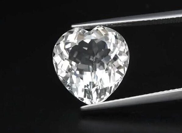 9.10ct 13x12.5mm VVS Heart Natural White Topaz Unheated Brazil