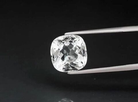 9.28ct 11.9x11.7mm VS Cushion Natural Very Light Green Topaz Unheated, Brazil