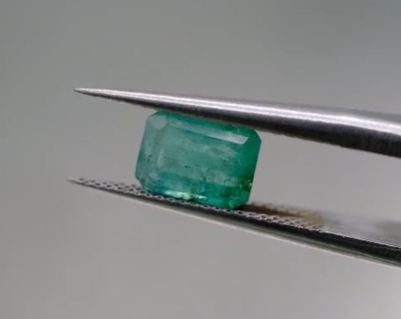 1.21ct 7x5.2mm Octagon Natural Emerald , Zambia