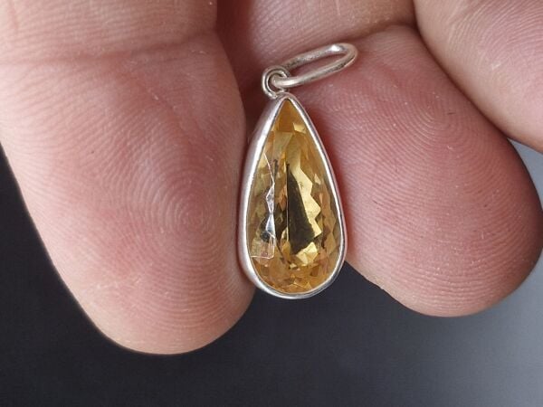 2.53 Gram Natural Sitrin 925 Ayar Gümüş Kolye Ucu