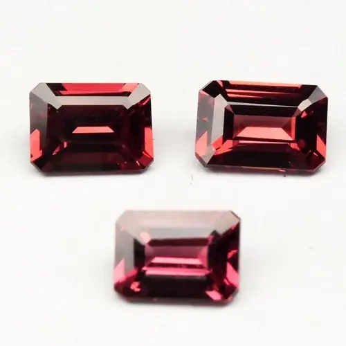 2.88ct t.w 6.3x4.6 to 6.8x4.6mm 3pc Lot  VS-VVS Octagon Natural Purplish Pink Rhodolite Garnet
