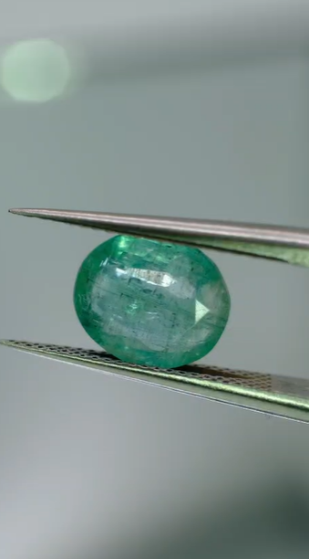 1.80ct 8.8x7.5mm Oval Natural Emerald Zambia