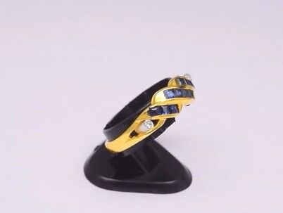 1.20 Ct Safir - 0.03 Ct Pırlanta 18 Ayar Altın Yüzük