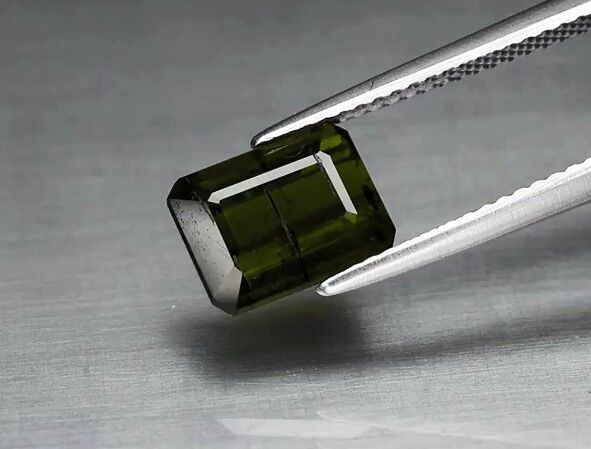 2.75ct 8.8x7mm Octagon Natural Unheated Green Tourmaline, Mozambique