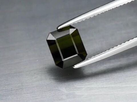 2.29ct 7.6x6.6mm VS Octagon Natural Unheated Green Tourmaline, Africa