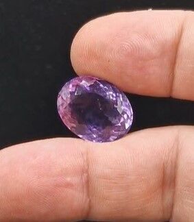 17.30ct 19.2x15.3mm Oval Natural Amethyst